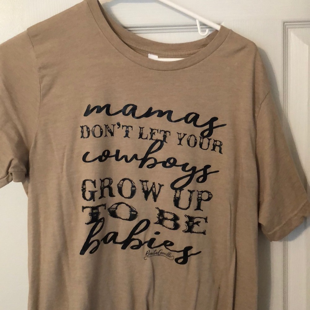 Tee shirt